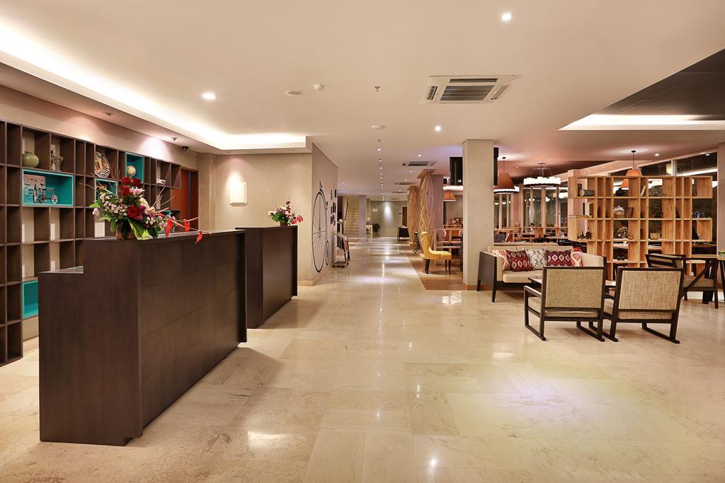 Azana Boutique Hotel Denpasar Zewnętrze zdjęcie